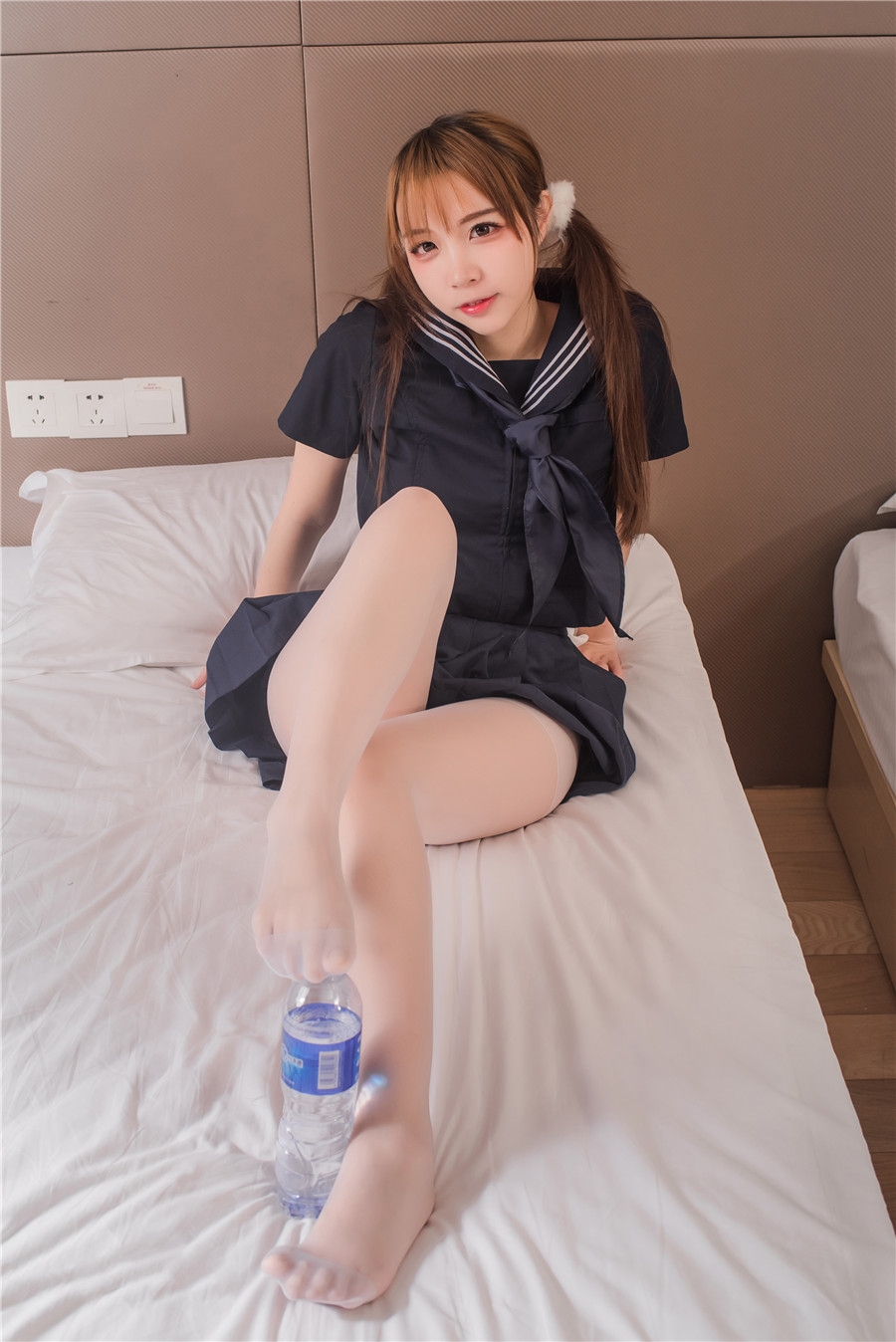 兔玩映画 VOL.067 制服黑三本 [41P]