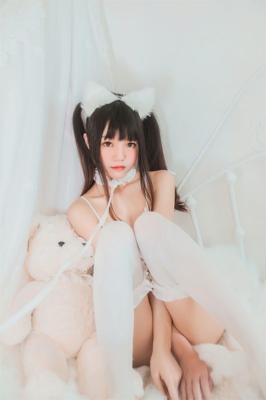 桜桃喵 VOL.024 [32P] 白猫-喵领域