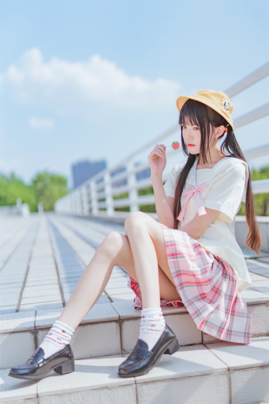 桜桃喵 VOL.041 [35P] 幼稚园-喵领域